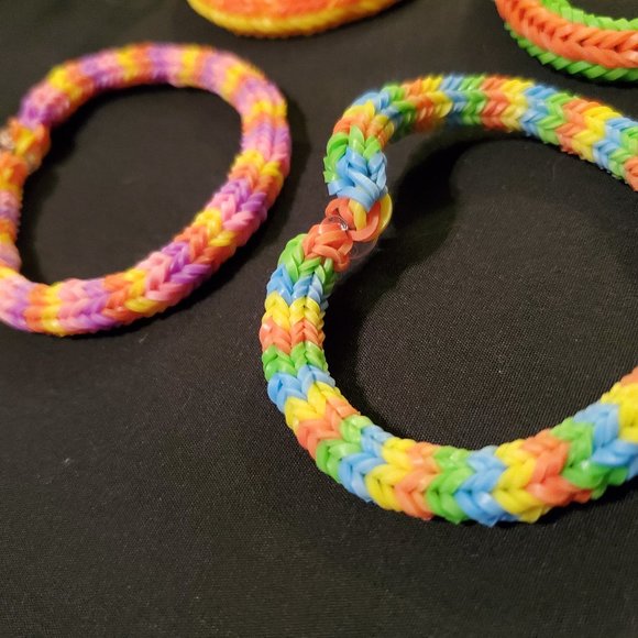 Handmade Summer Fun Rainbow Loom Bracelet Set/New - Picture 4 of 6